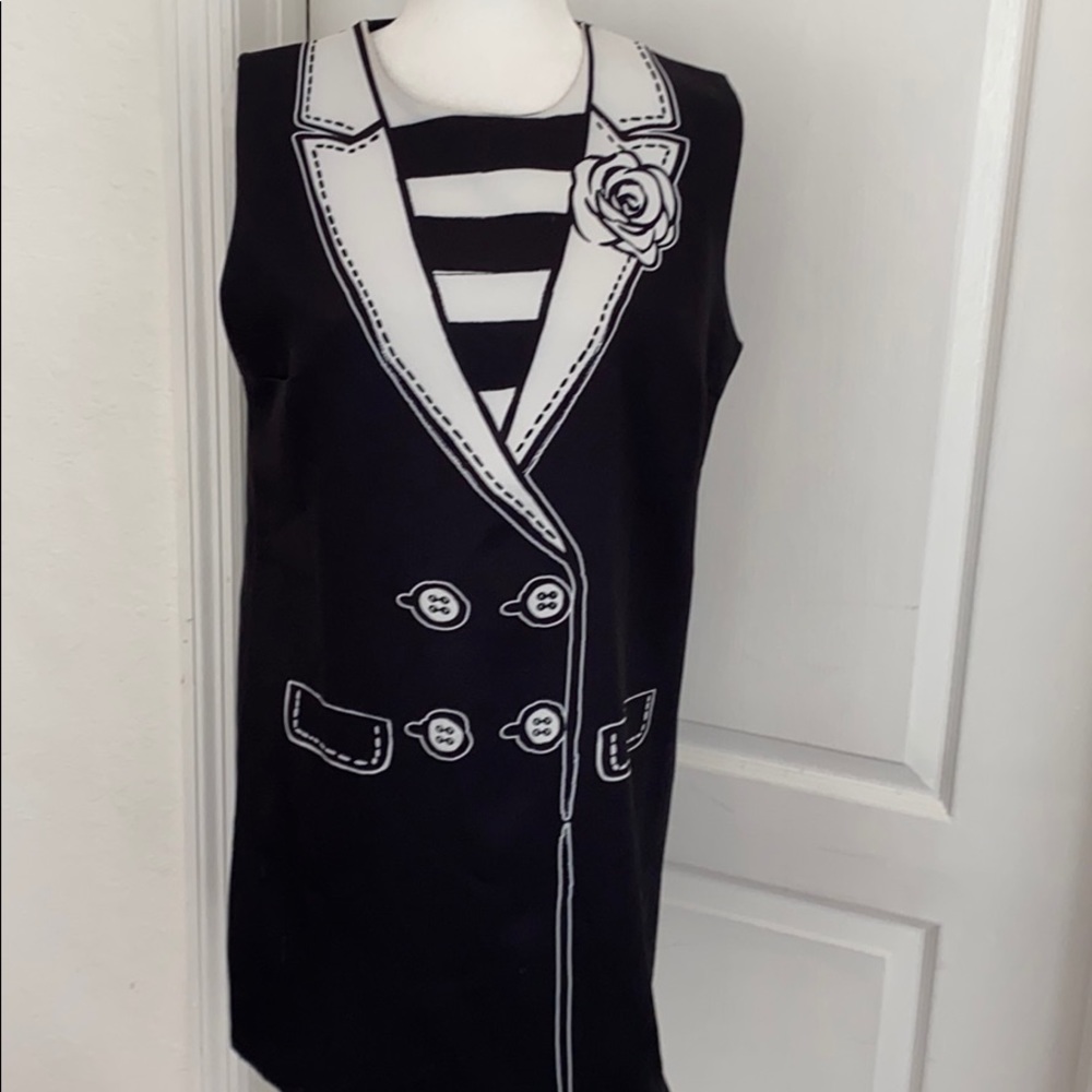 Zip down dress